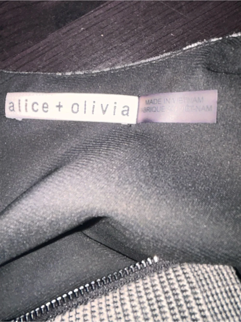 Alice + Olivia Coley dress size 8 - Picture 6 of 9